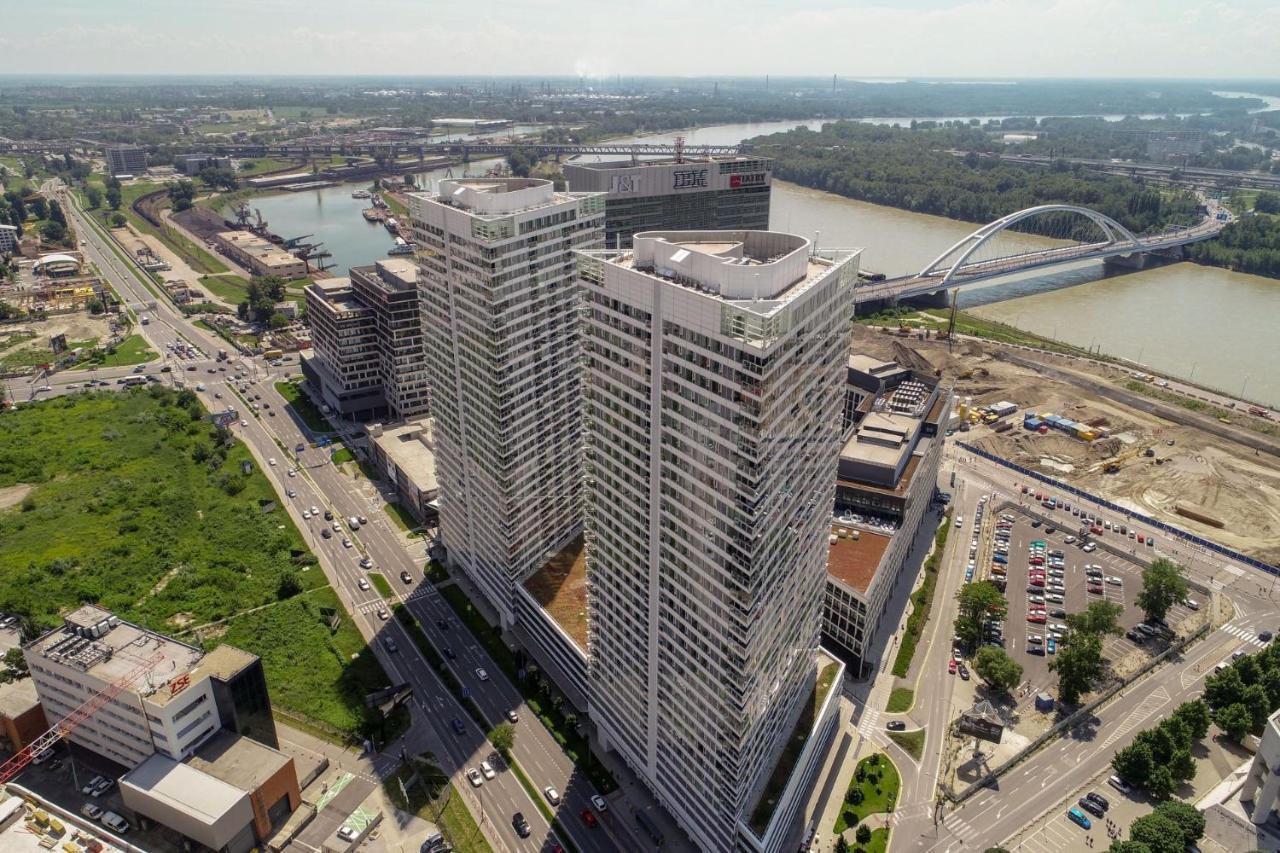 Zora Exclusive Apartment Bratislava Esterno foto