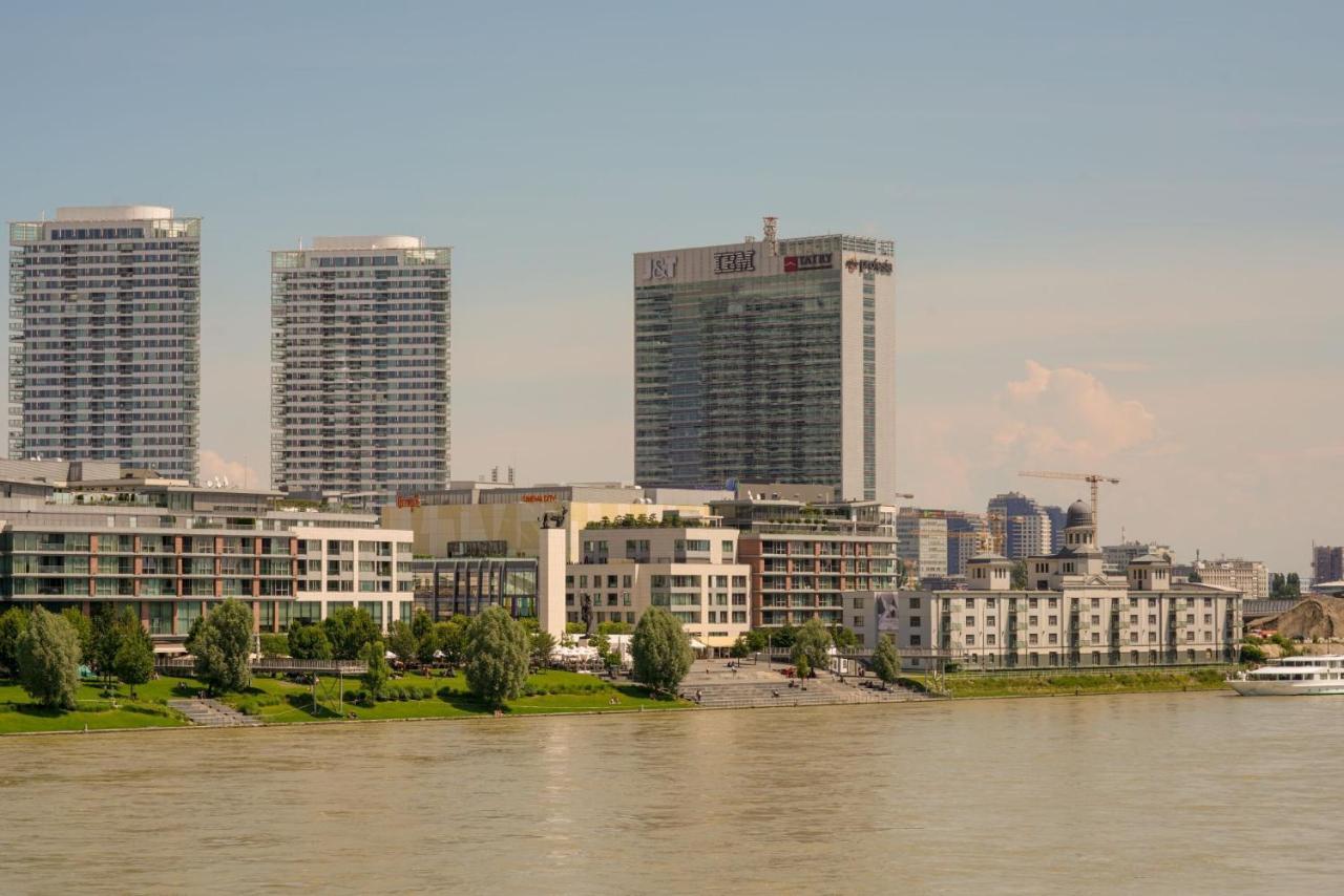 Zora Exclusive Apartment Bratislava Esterno foto