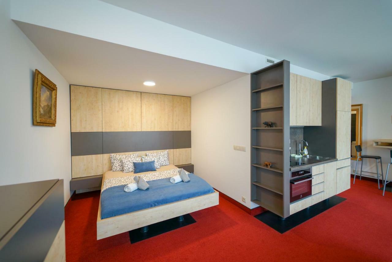 Zora Exclusive Apartment Bratislava Esterno foto
