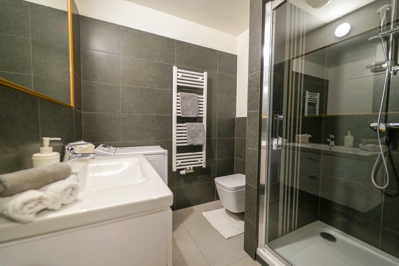 Zora Exclusive Apartment Bratislava Esterno foto