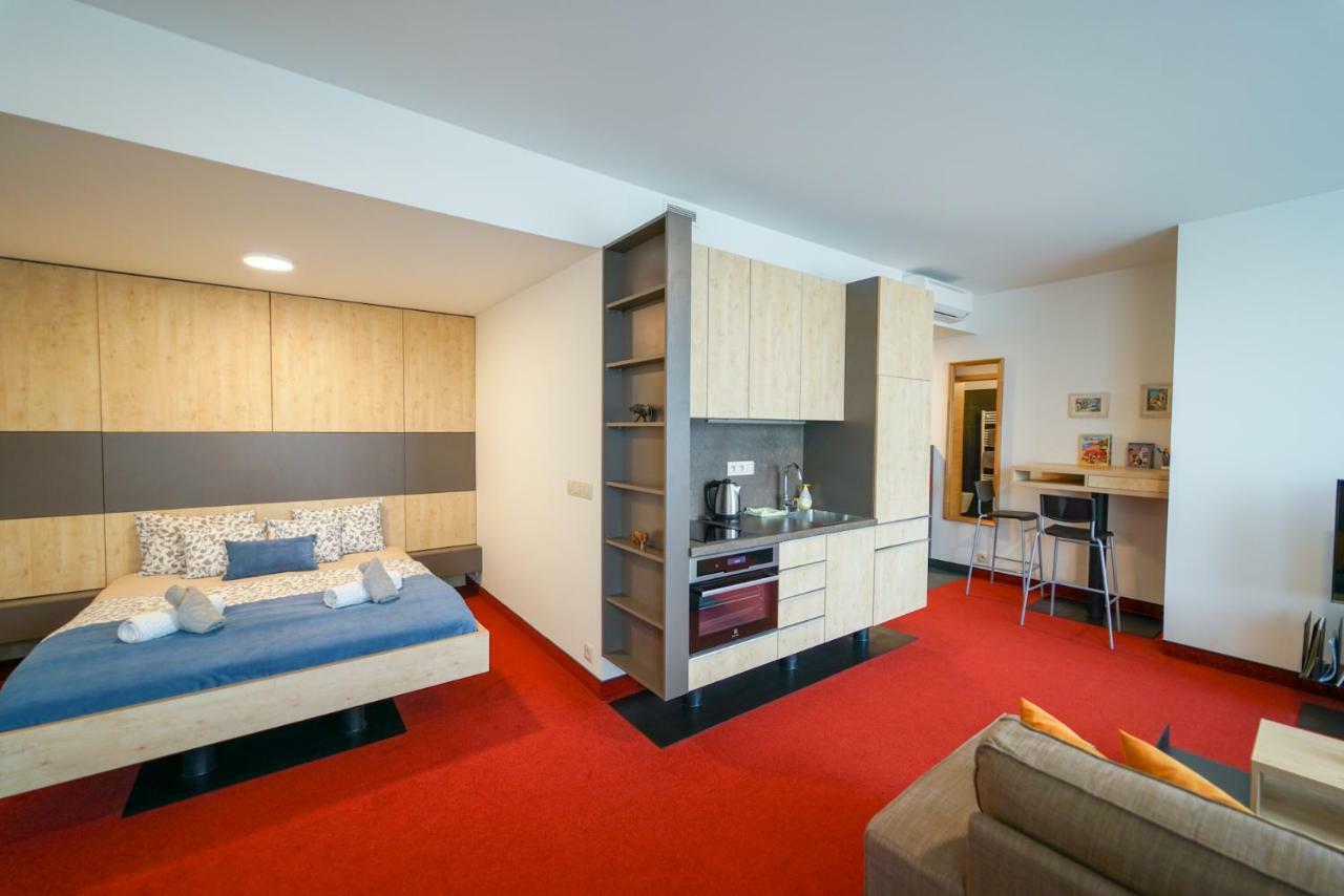 Zora Exclusive Apartment Bratislava Esterno foto